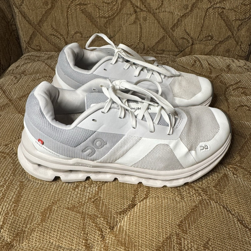 On Cloud Swiss Engineering Cloudrunner 56.99008 W… - image 4